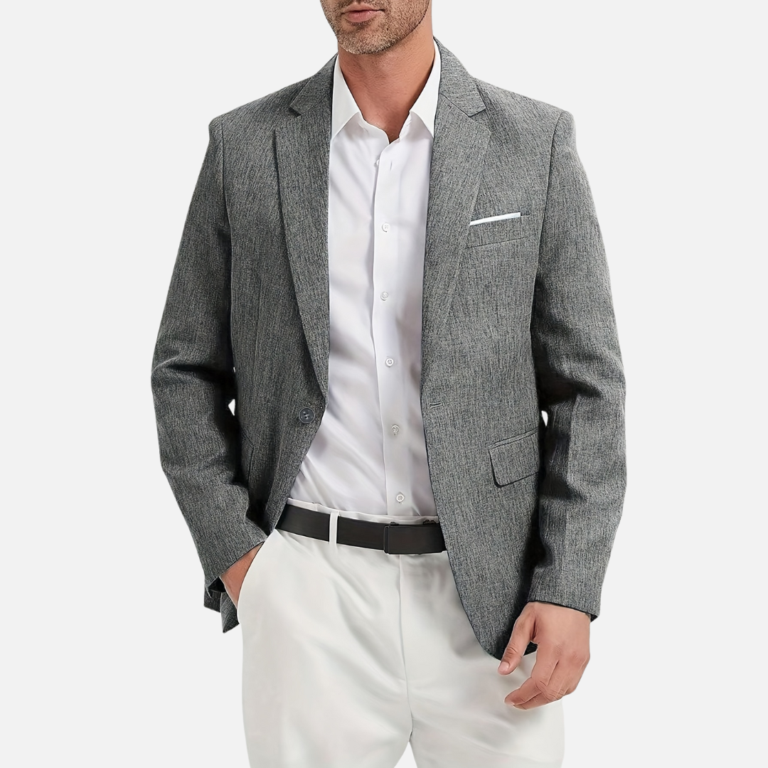 Blazer Masculino Valtrich VT153 com gola mandarim, fechamento frontal por botões e modelagem estruturada, proporcionando um estilo sofisticado e contemporâneo.